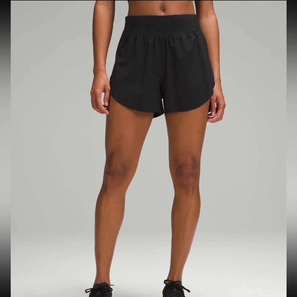Lululemon Fast and Free Reflective High-Rise Classic Fit Short 3” in black